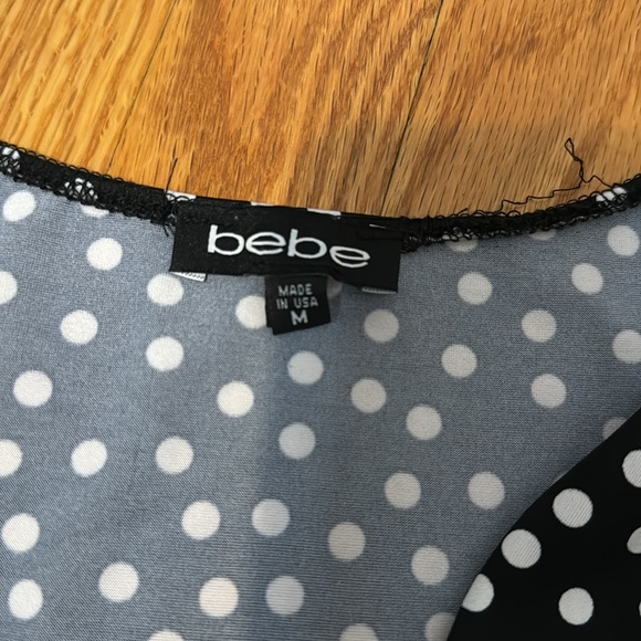 Bebe Women’s Black/White Sleeveless Polka Dot Romper Sz M - Picture 2 of 7